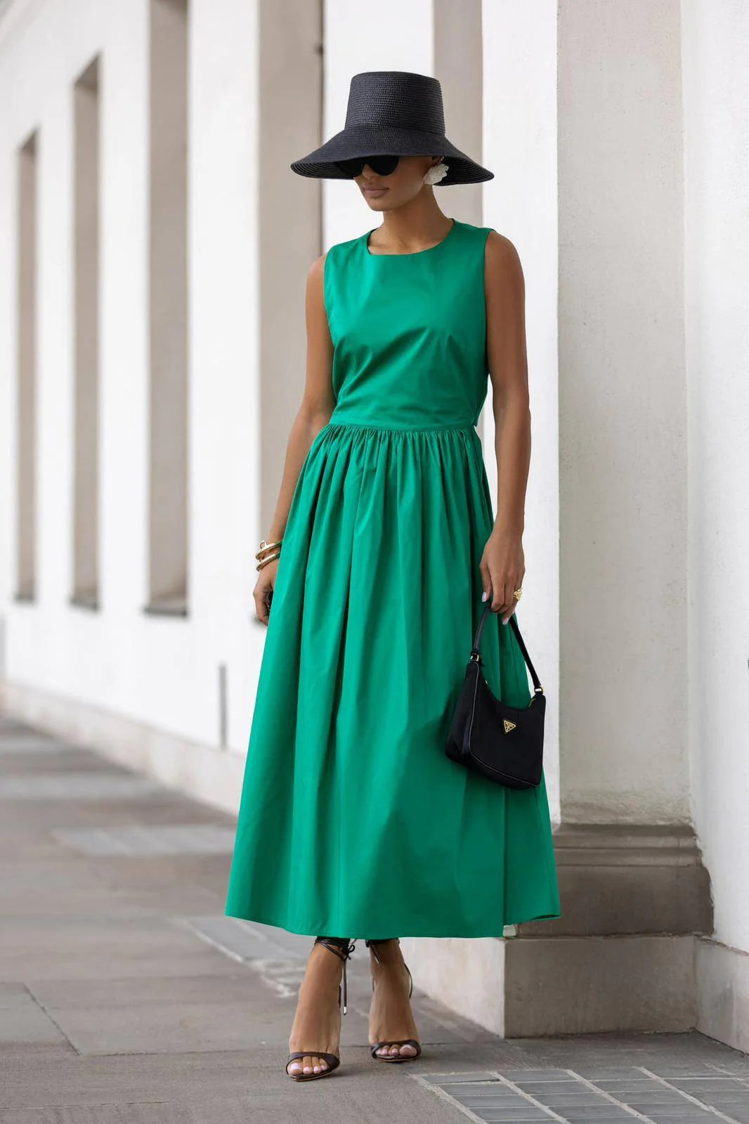 Maxi dress with an open back