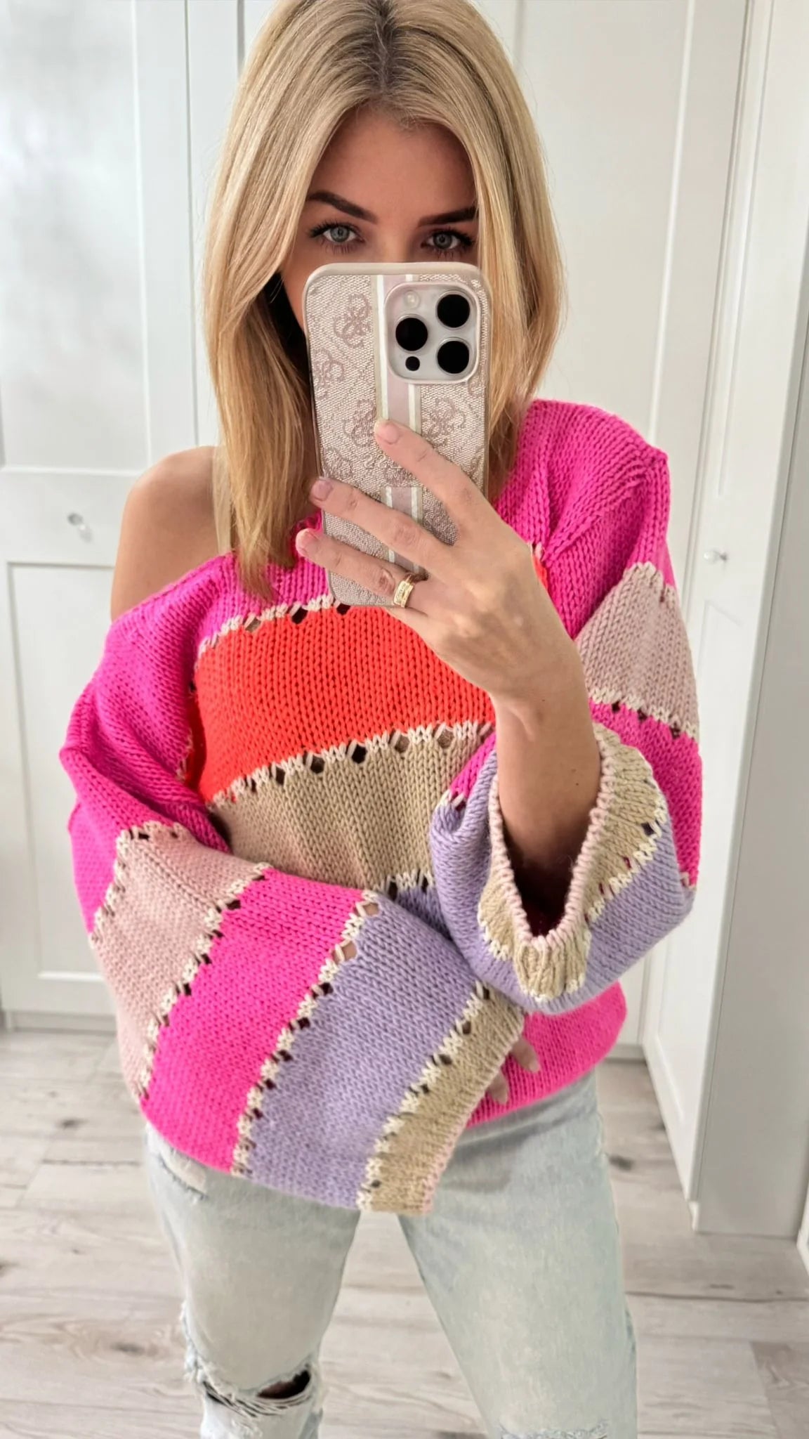 Eyelet details summer sweater