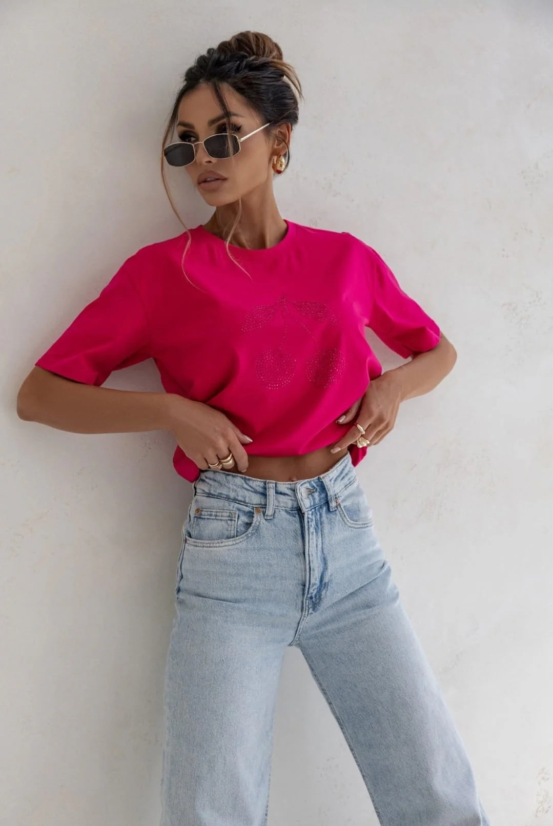 Pink t-shirt with Cherry