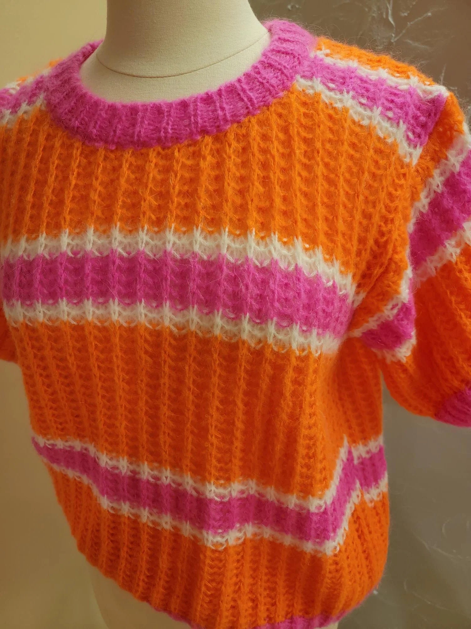 Striped Sweater with short sleeves