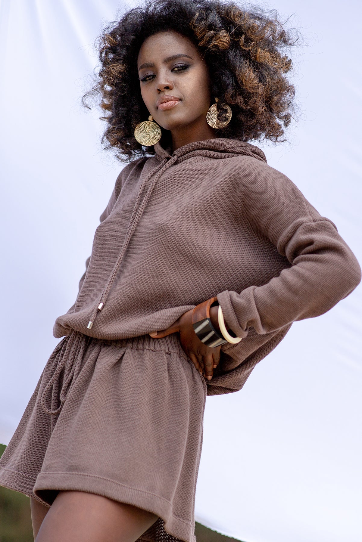 Sweater sweatshirt with hoodie