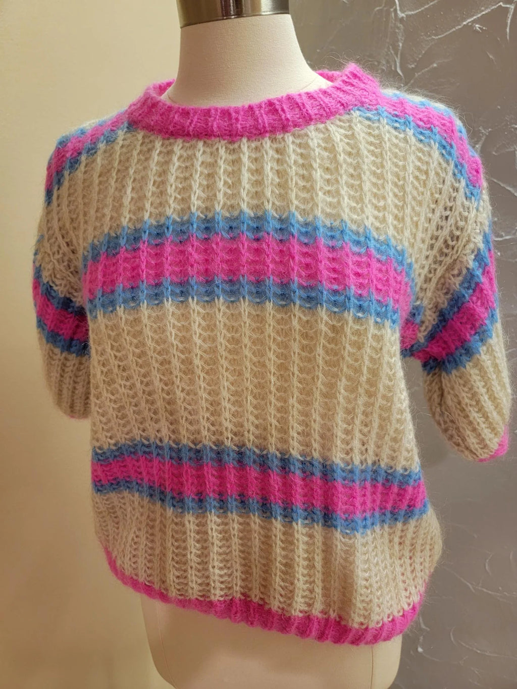 Striped Sweater with short sleeves