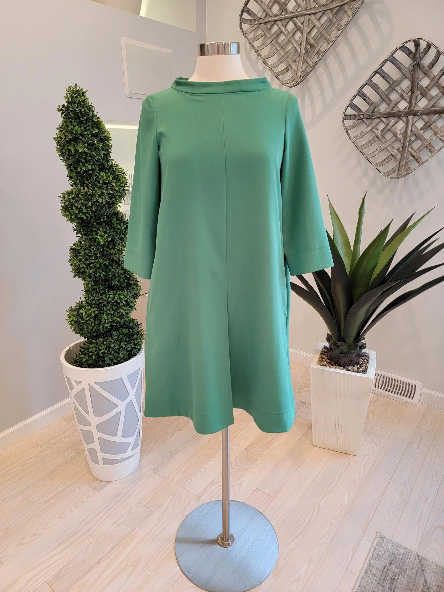 Elegant relaxed dress