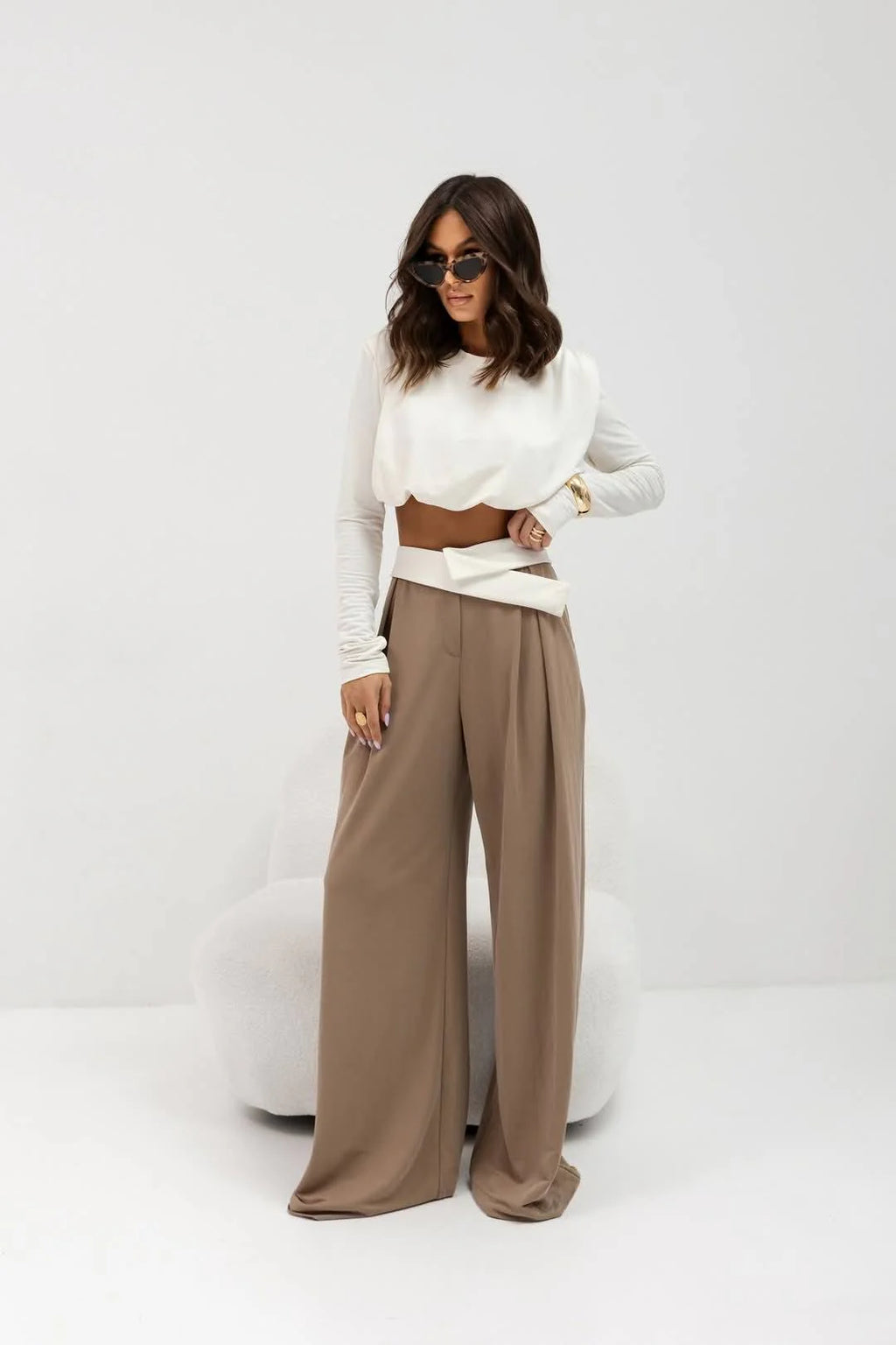 Cappuccino Pants with cream belt-part of the set
