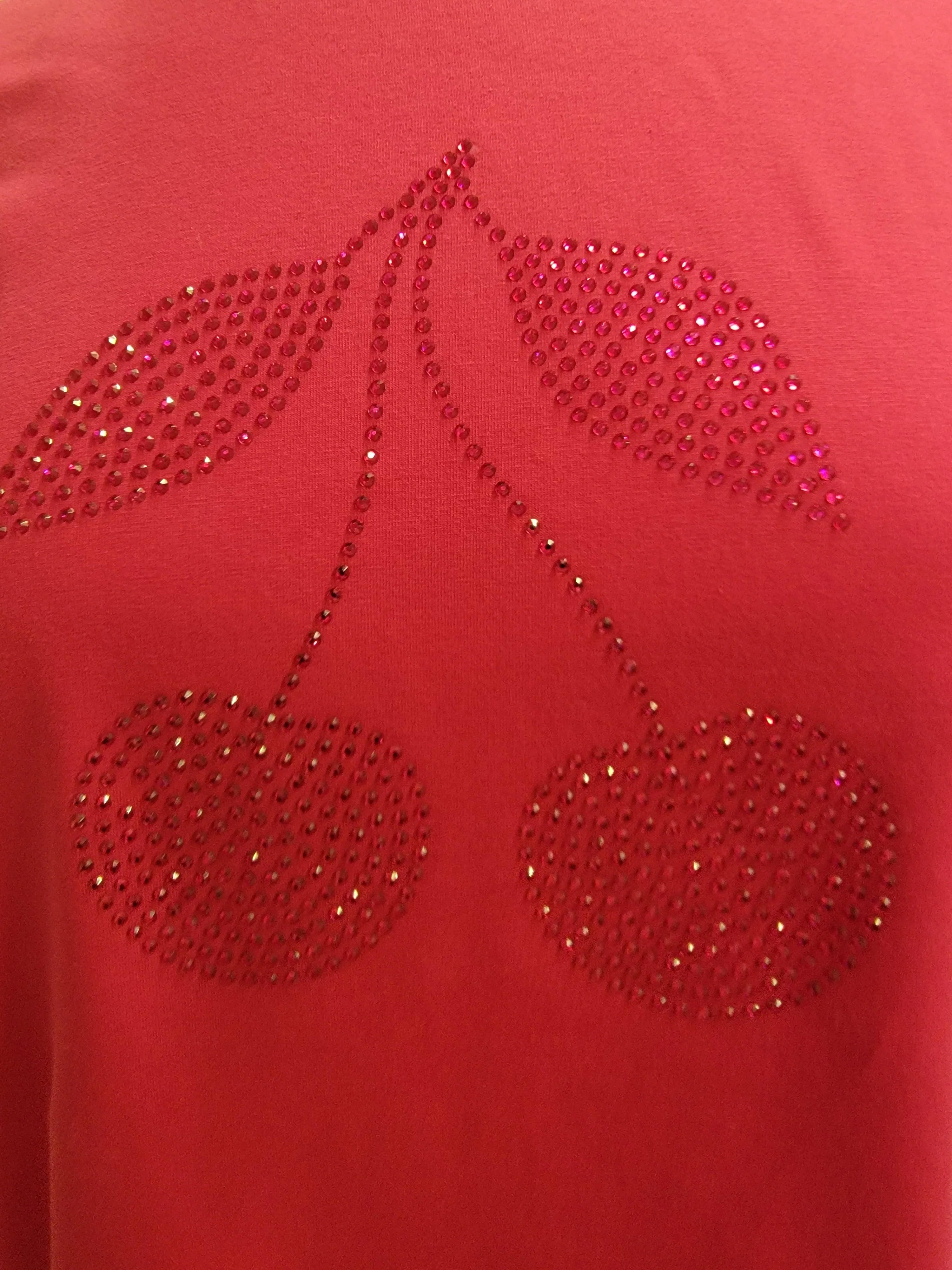 Pink t-shirt with Cherry