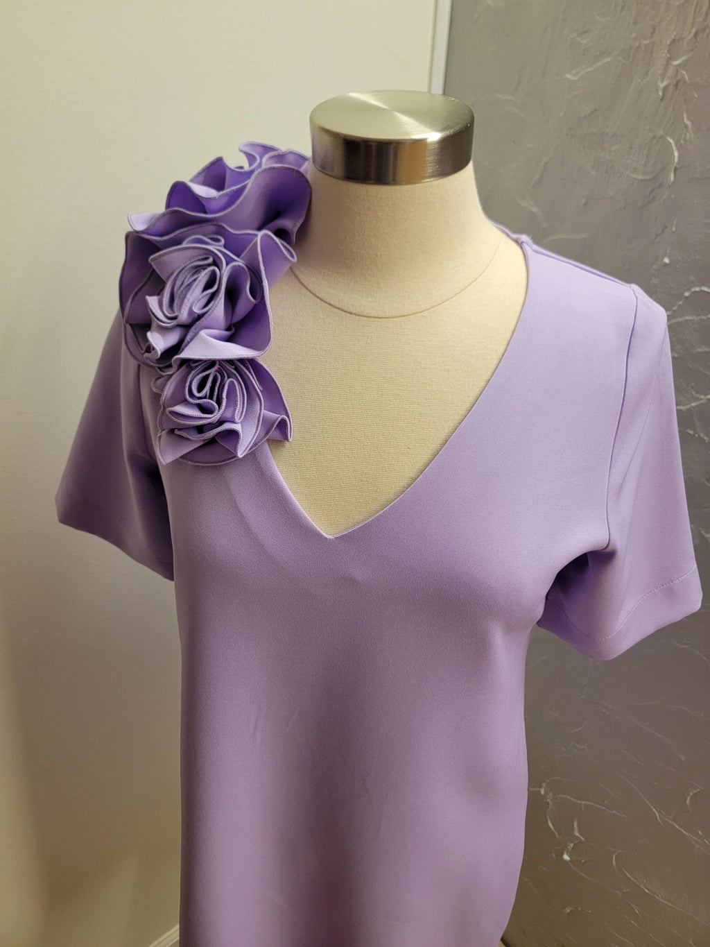 Short Sleeve cocktail dress with Roses