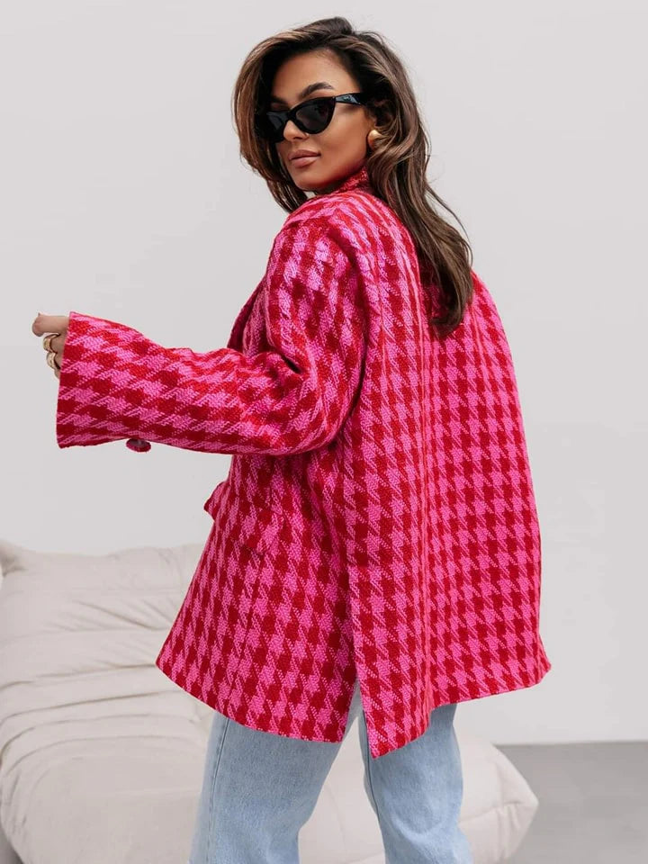 Plaided Oversized jacket.