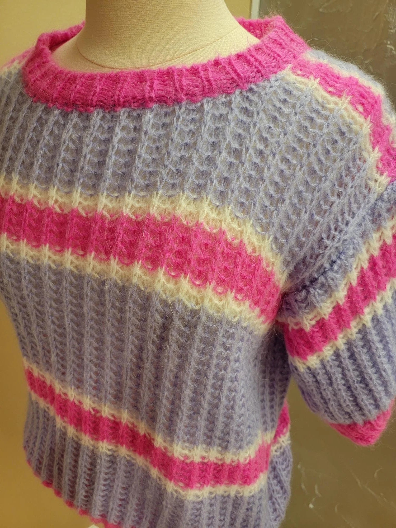 Striped Sweater with short sleeves