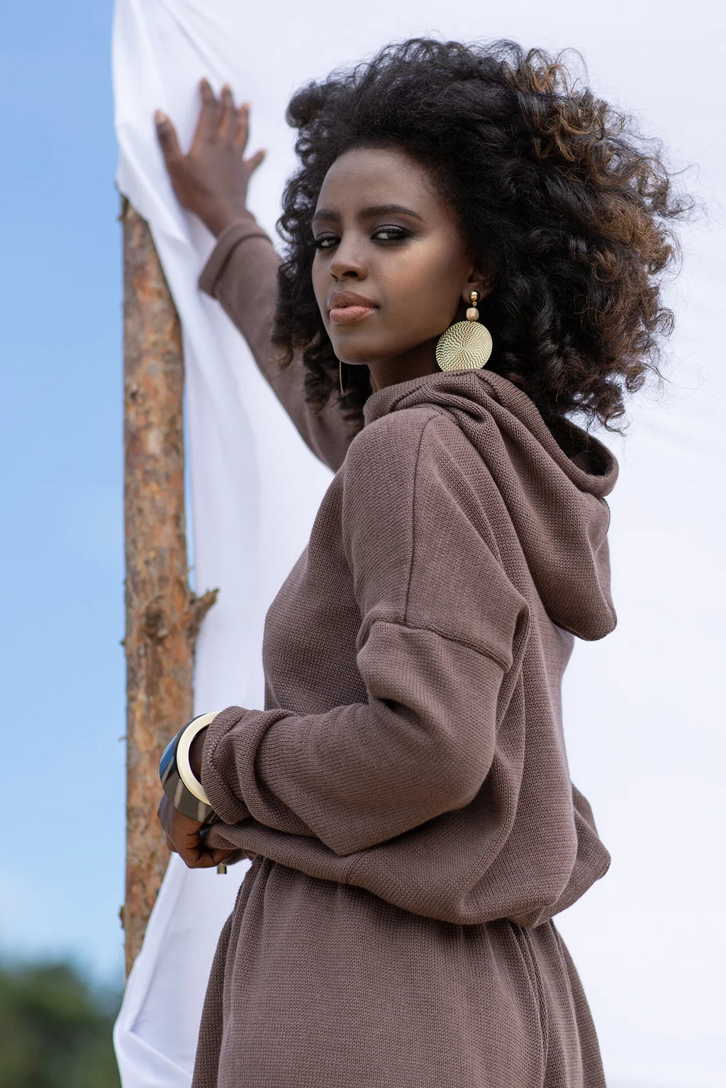 Sweater sweatshirt with hoodie