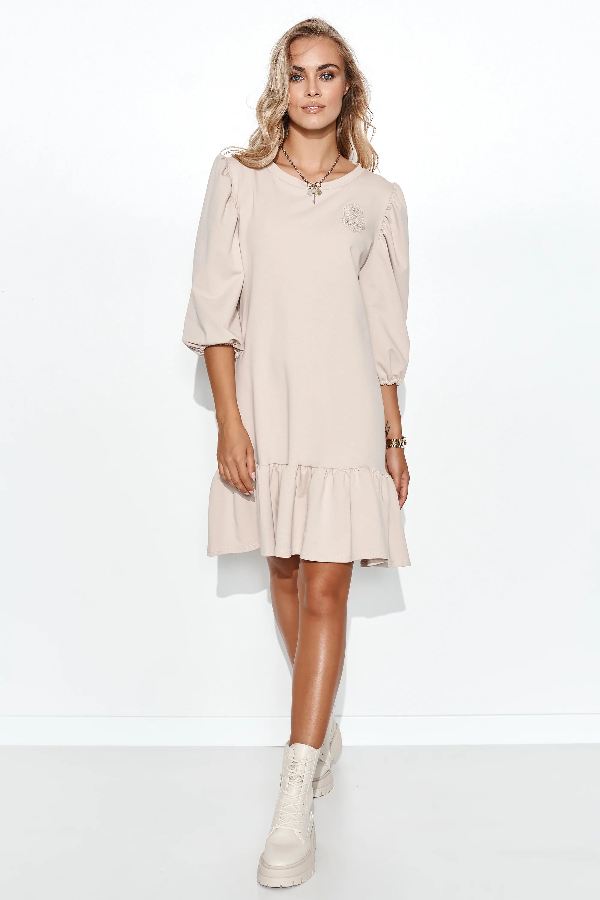 Dress with ruffle hem