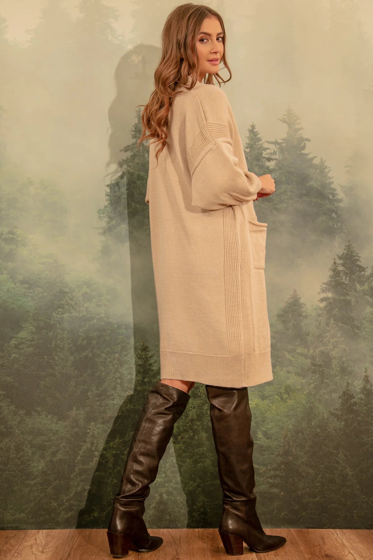 Set skirt, cardigan, top