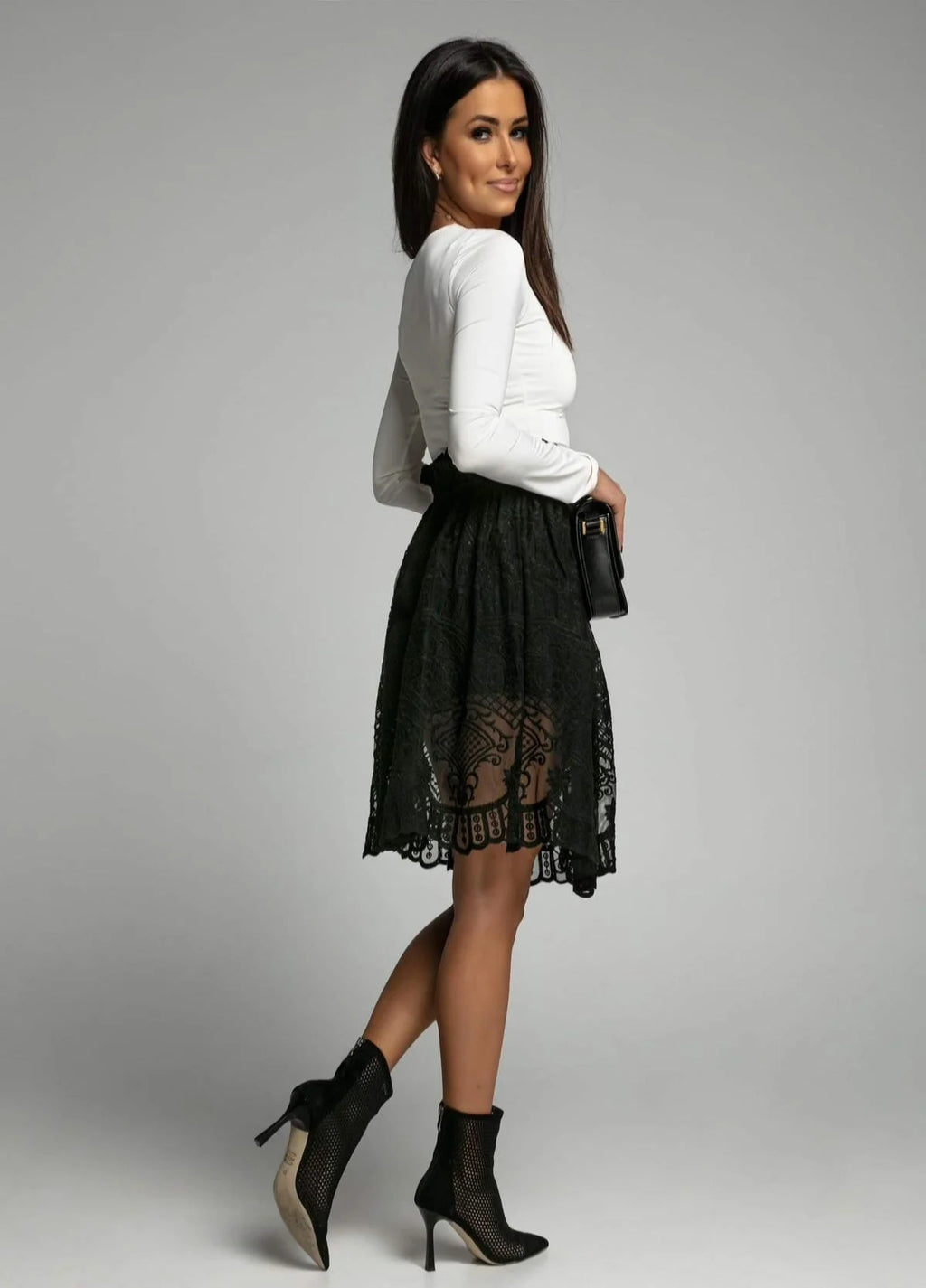 Midi Lace skirt with shorts