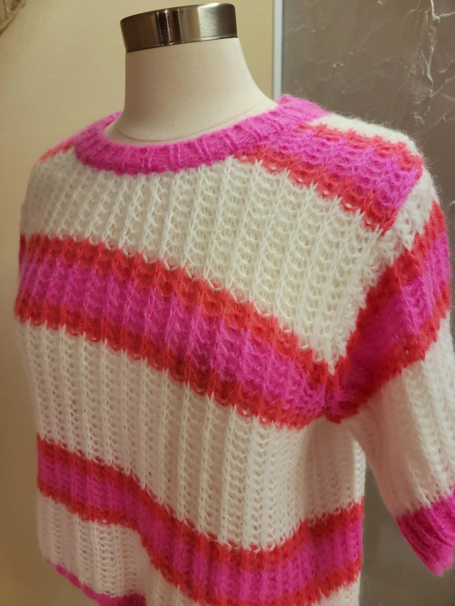 Striped Sweater with short sleeves