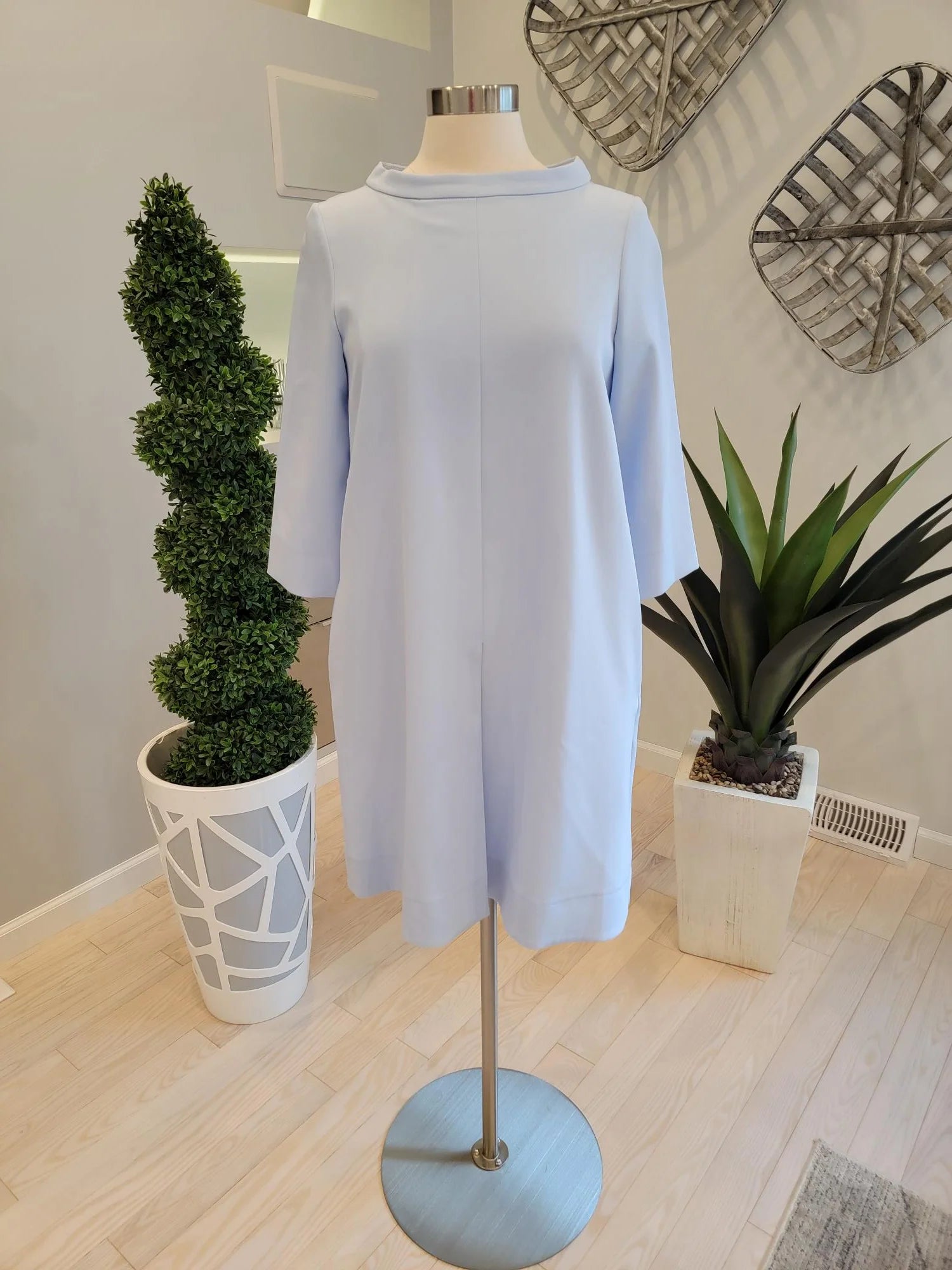 Elegant relaxed dress