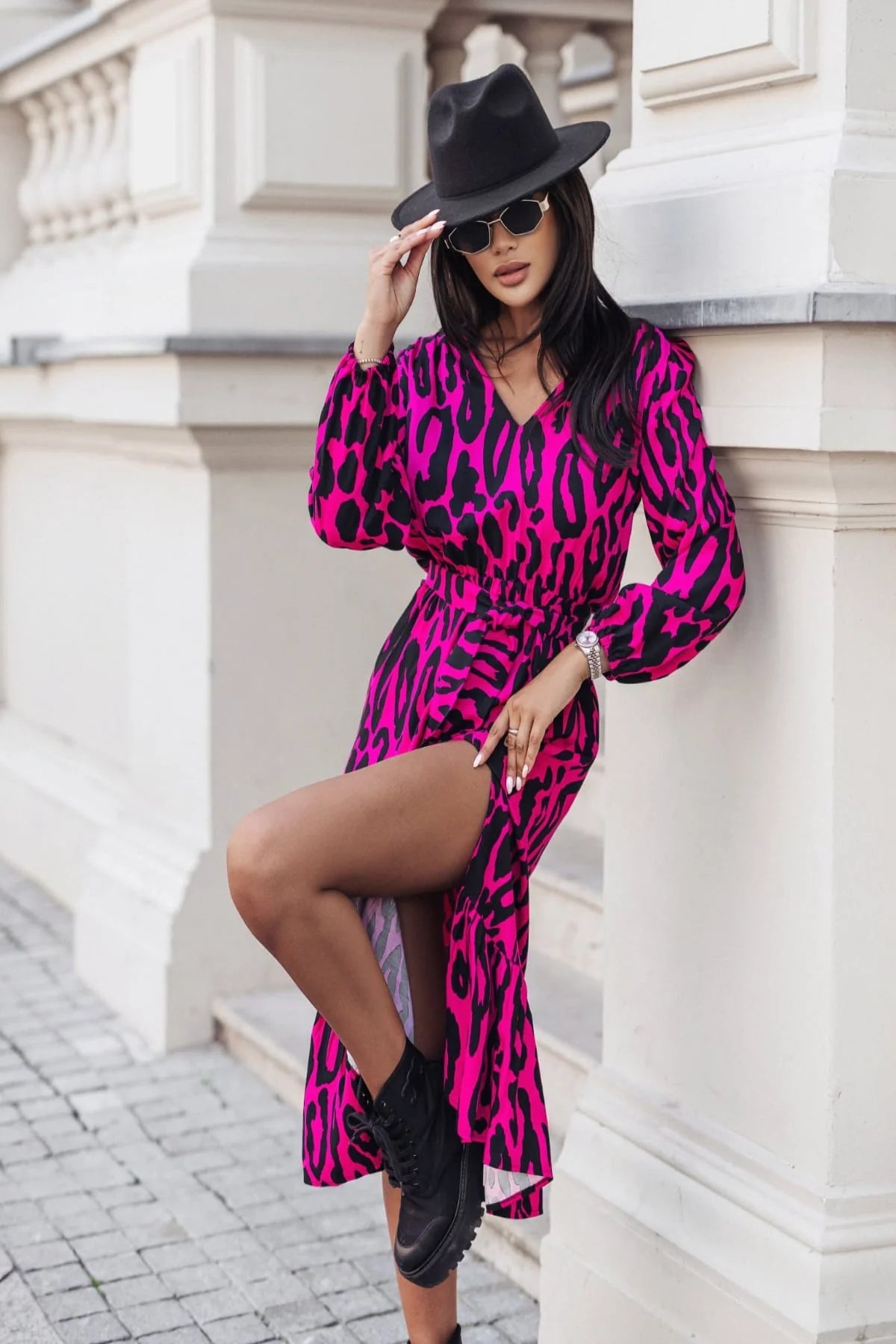 Long sleeve mid dress