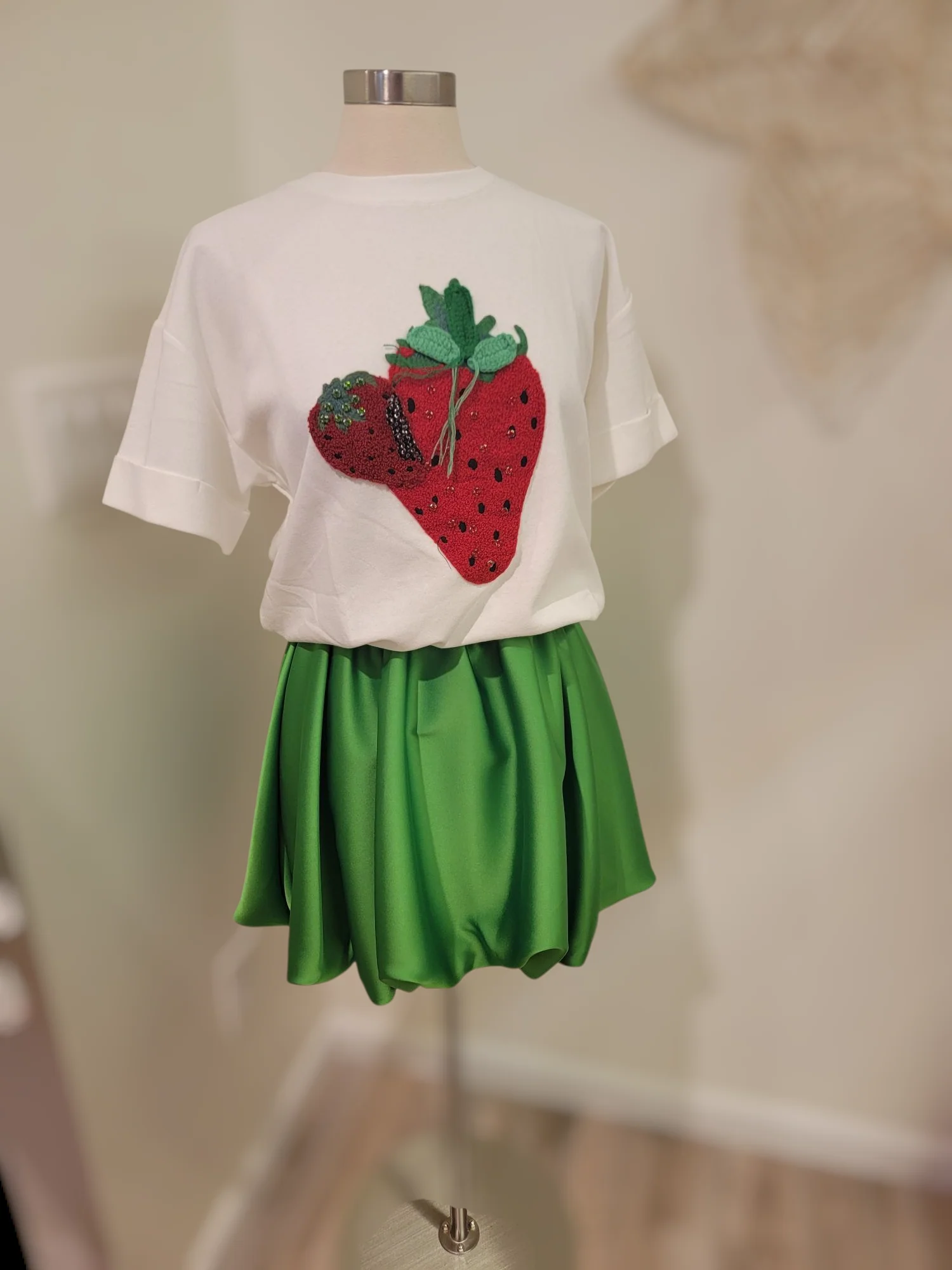 Short Bubble Style Skirt