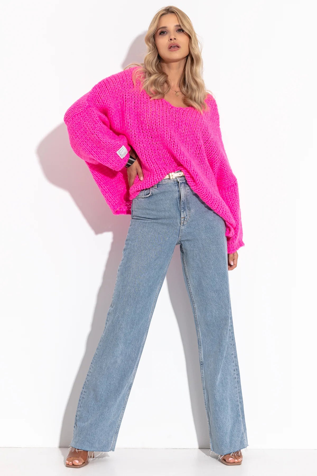 Casual sweater with flare sleeve